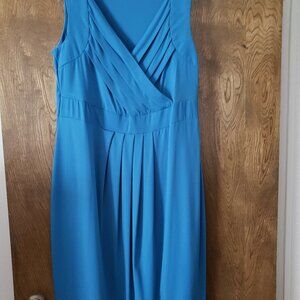 blue sleeveless dress